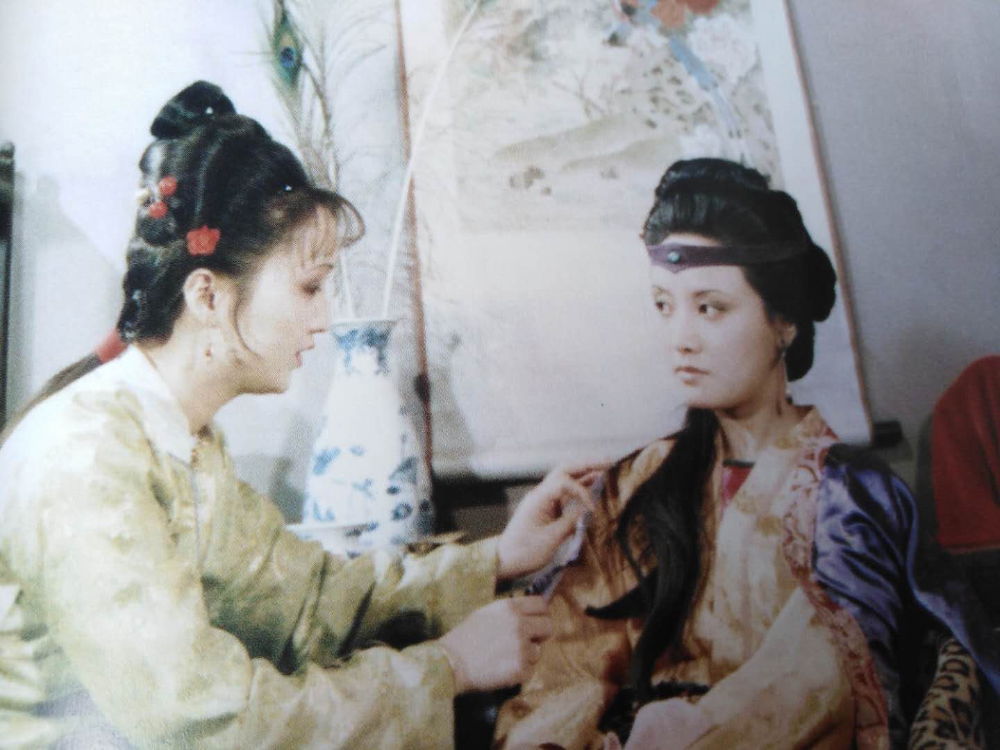 87版本红楼梦王熙凤造型解说,87版红楼梦王熙凤发型教程