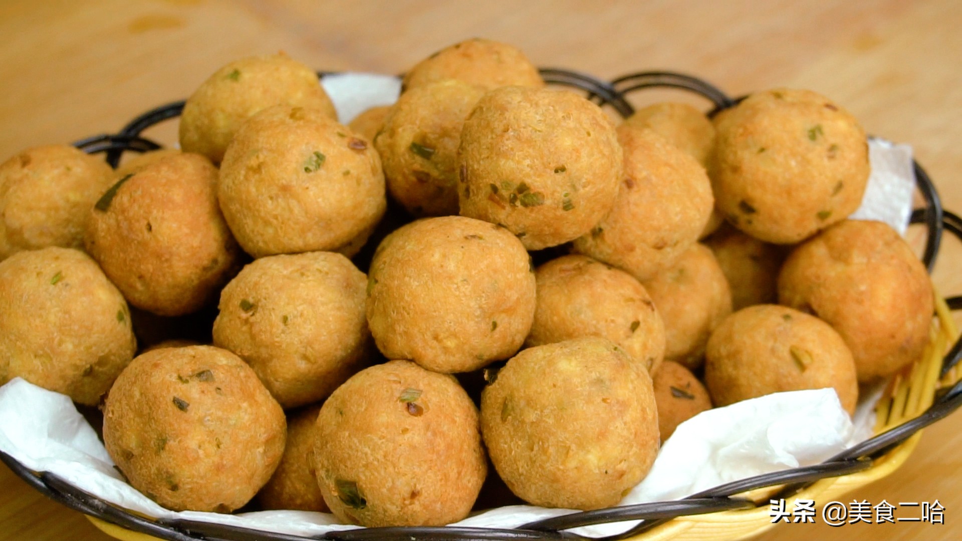 猪肉豆腐炸丸子的正宗做法步骤,过年炸丸子用什么最好吃