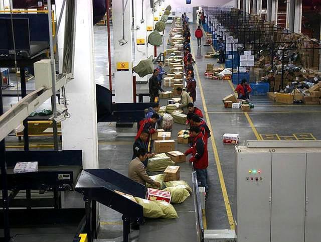 退货商家说不收顺丰快递合理吗,卖家用顺丰发货退货必须用顺丰吗