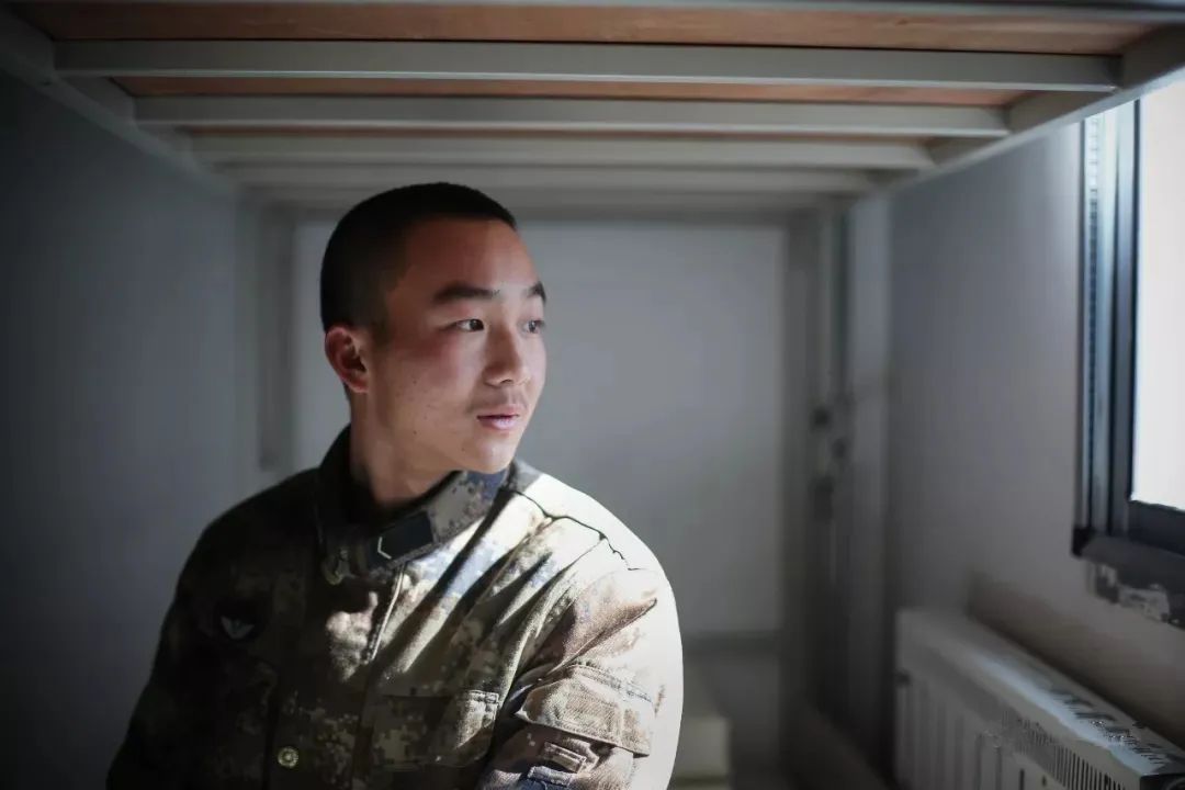 一级军士长提干营长,二级军士长提干后军衔