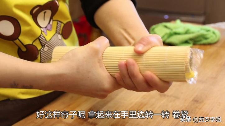 吃不完的寿司可以做蛋炒饭吗,剩米饭别做蛋炒饭了教你做寿司