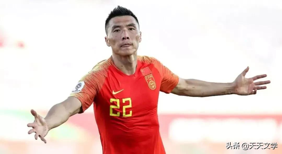 12强赛国足于大宝,国足于大宝漫步