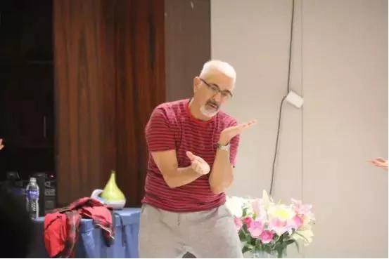 身心之恋，穿越人海拥抱你——国际治疗大师Zvika舞动治疗工作坊