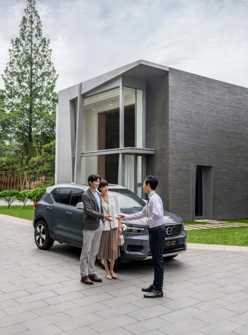 沃尔沃xc60和凯迪拉克xt5谁保养贵,沃尔沃xc60保养必须4s店保养吗