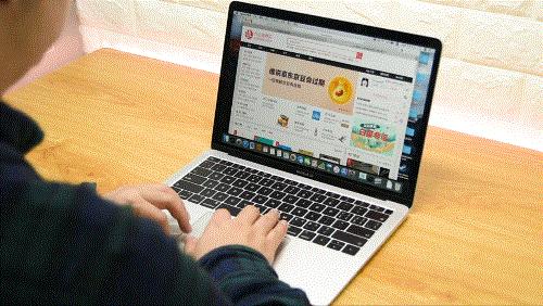 xps13对比macbookair,戴尔xps13对比macbook