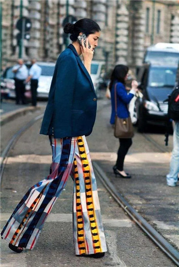 流行色2020经典蓝,今年的流行色经典蓝凭什么红出圈