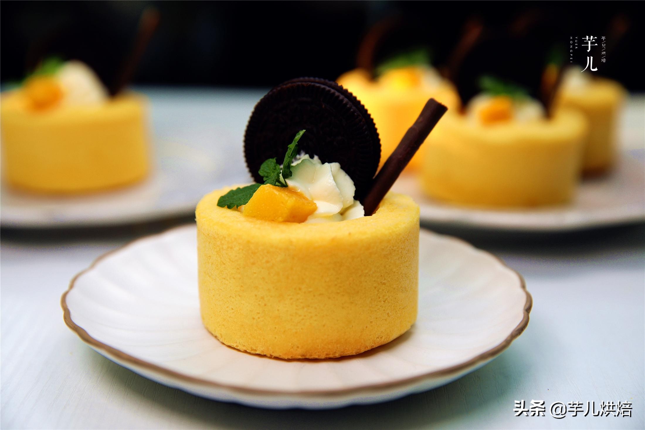 如何做杯子蛋糕好吃,5分钟就可以做好的杯子蛋糕