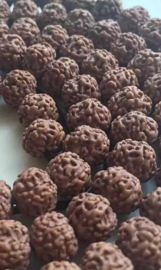 如何挑选一串好的小金刚菩提子,小金刚菩提最全纹路