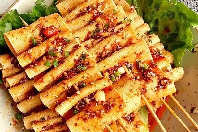 烧烤麻辣金针菇,金针菇青椒烧烤怎么串