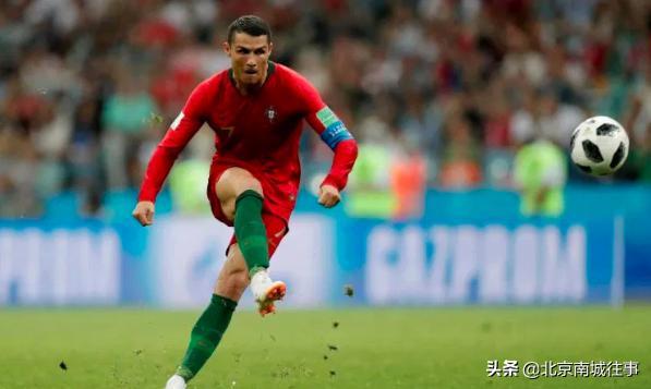 足坛史上十大门将进球,巴西踢任意球的门将