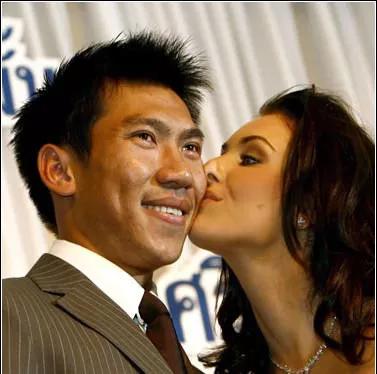 这才是英雄完整版,这才是英雄完整视频