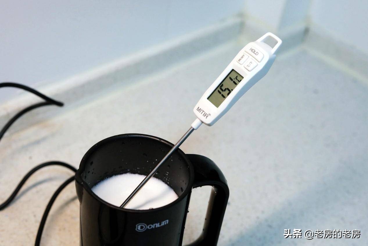 在家喝卡布奇诺，你需要一台什么样的咖啡奶泡机？