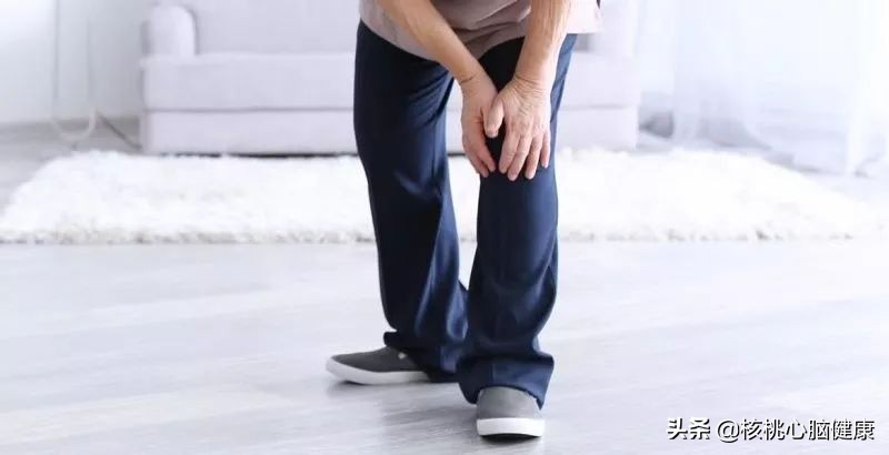 引起下肢动脉硬化原因是什么,下肢动脉硬化疼痛如何缓解