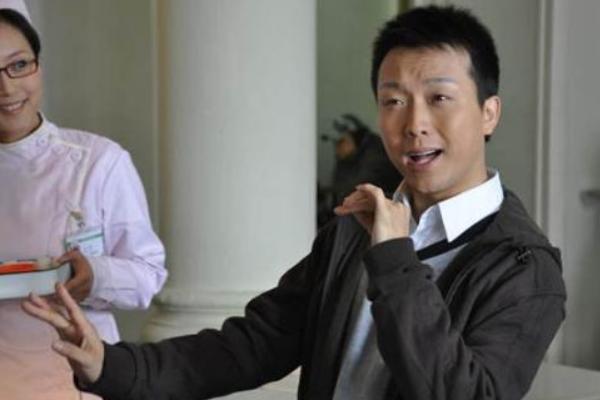 李玉刚出家当和尚没,李玉刚当和尚现状