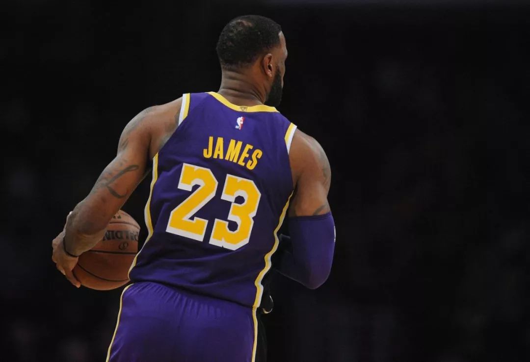 超巨巅峰赛季,巅峰超巨以后玩什么球员