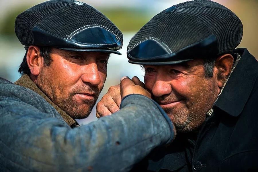 《塔吉克族生活励志篇》：一位维吾尔族摄影师眼中的塔吉克族人