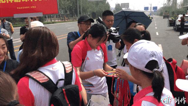 棣栨壒杩愬姩鍛樺叆浣忓寳浜啲濂ユ潙,闈掕繍鏉戣繍鍔ㄥ憳鍏ユ潙