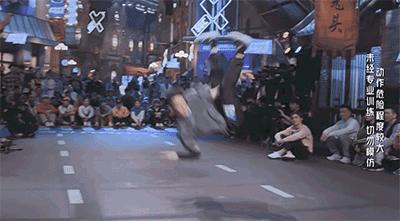 千玺街舞决赛唱歌,易烊千玺吴建豪这就是街舞