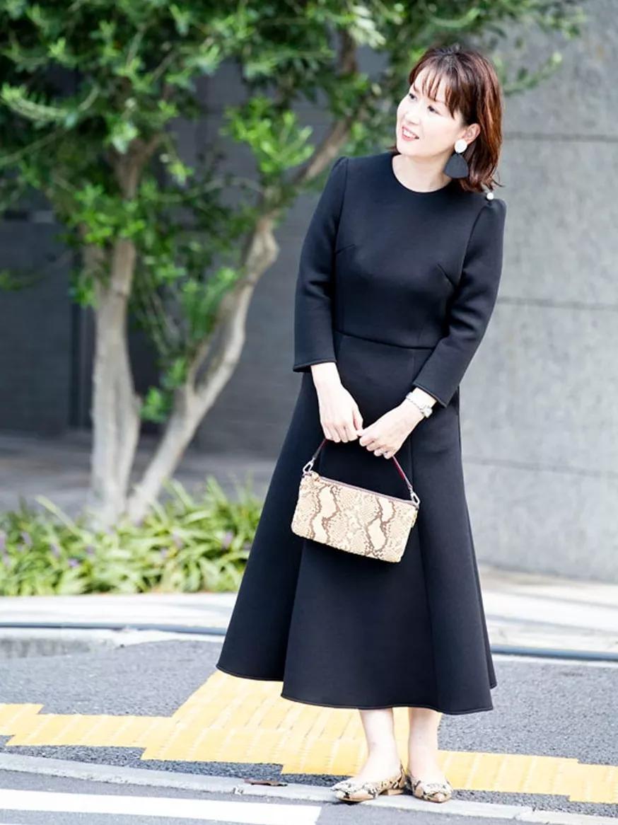 冬季无袖连衣裙怎么搭配,冬季粉色连衣裙打底裤搭配