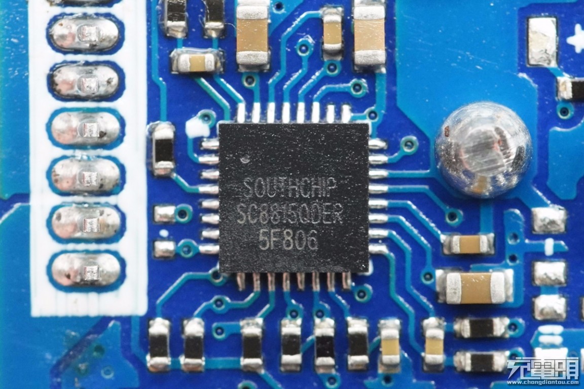 征拓20w快充拆解,征拓100w桌面充电器