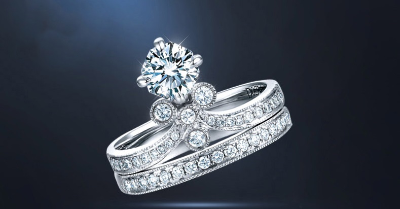 蝴蝶浪漫之吻，即刻耀爱就现在