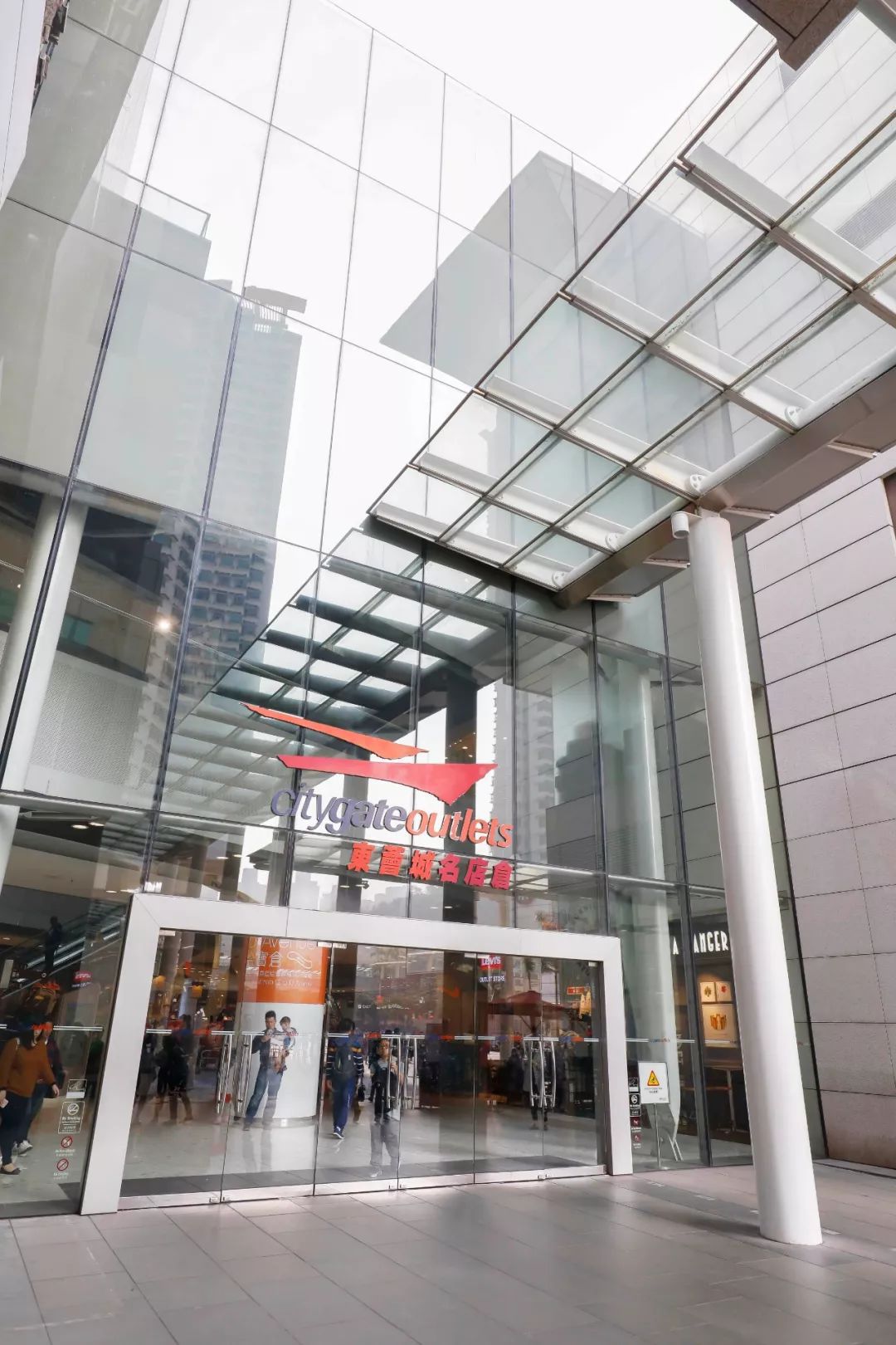 东荟城名店仓400优惠券,东荟城名店仓二期自由行热门攻略