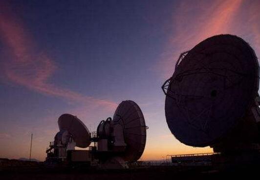 晨看*疆新**｜*疆新**已有35家医疗机构被取消定点资格，十二生肖*物文**乌市博物馆开展