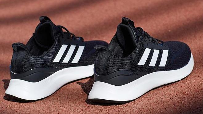 推荐adidas钉鞋平价,adidas带boost的鞋有哪些