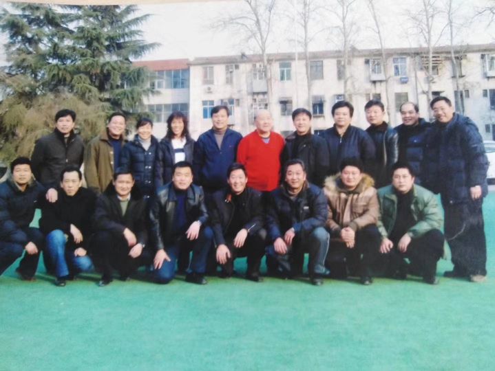 我的体育老师足球,一名草根足球教练21年的坚守