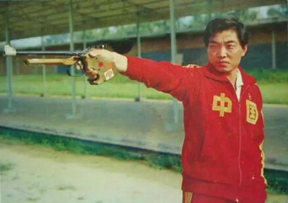 载入中国体育史册的十二位运动员,中国搏击运动员十大排名