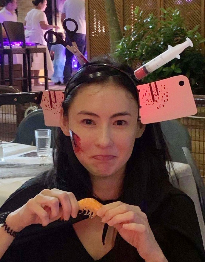 明星们万圣节造型有多惊艳奇葩,明星万圣节装扮照