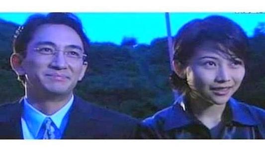 蔡少芬张晋全家福上热搜，三胎儿子“唐装”出镜，年味儿十足