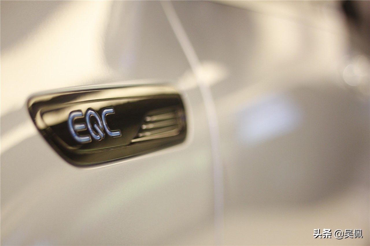 奔驰电动车eqc350续航,奔驰电动车eqc试驾视频