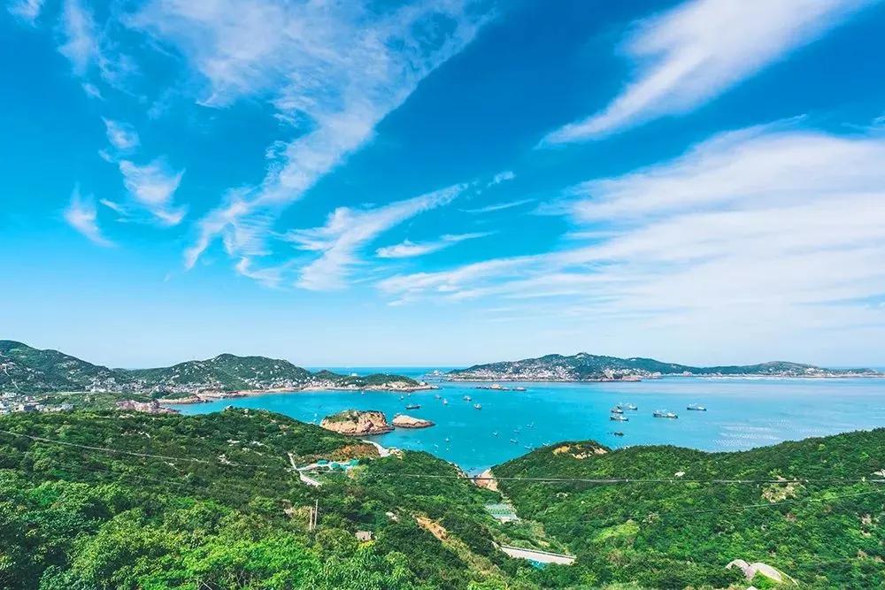 海口希尔顿酒店海鲜自助餐费用 (希尔顿海岛度假放松)