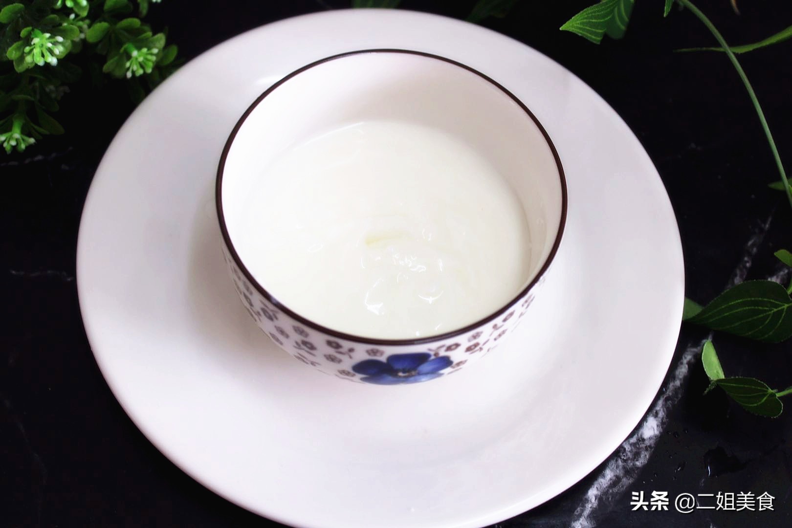 喝酸奶真的帮助减脂吗,喝酸奶减肥吗酸奶要热一下吗