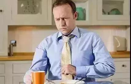 胃胀腹胀胃气上顶嗳气是什么原因,胃胀气恶心没有食欲打嗝就舒服些