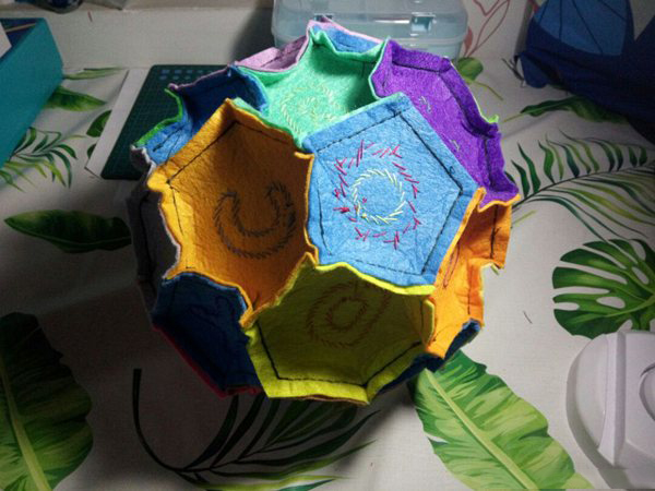 不织布足球制作过程,不织布足球做法