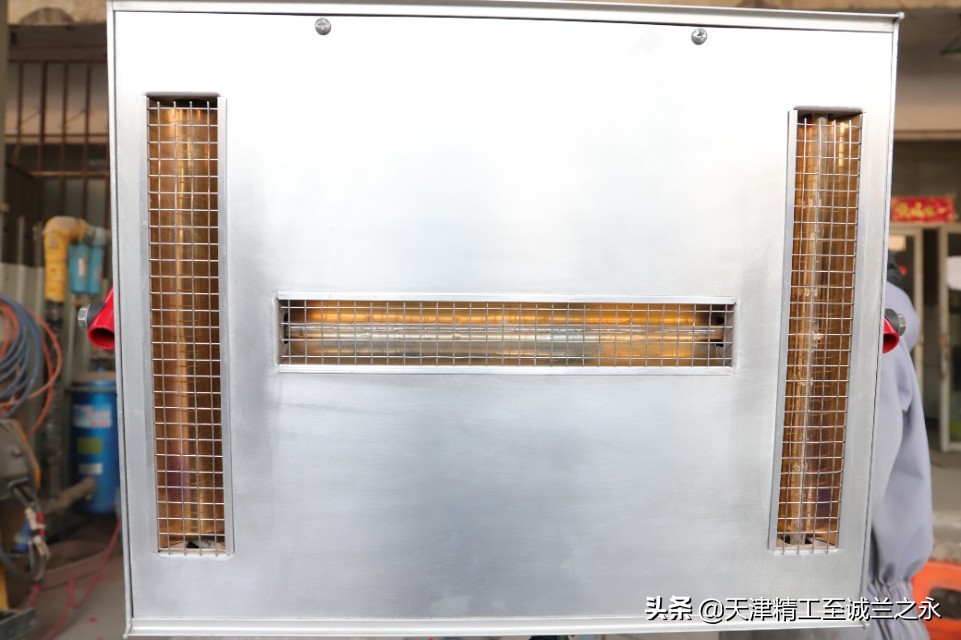 汽车喷漆工的信仰级工具翻新：瑞典IRT-300烤漆灯