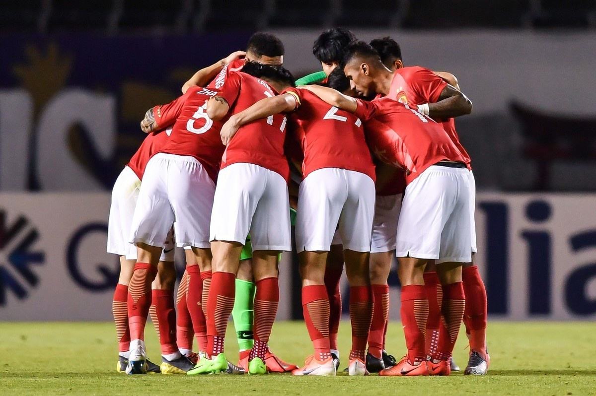 这个冬窗有点冷！中超一手好牌已被打烂，投资环境令人绝望