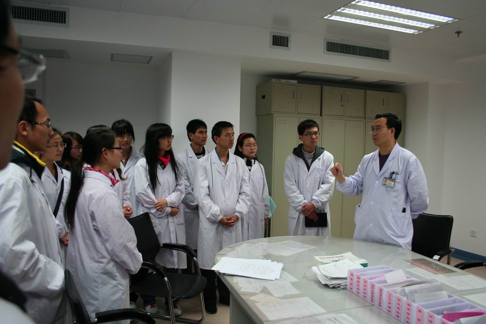 大学生好就业的十大专业,几大热门专业现在却不好找工作