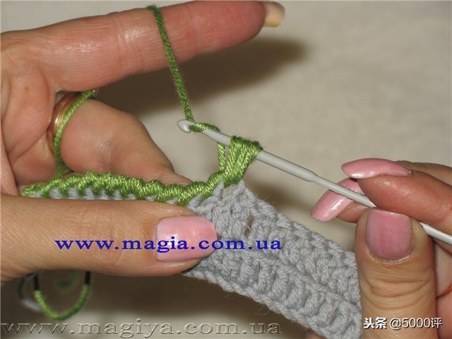 倒钩针收边方法图解,倒钩针收边的视频教程