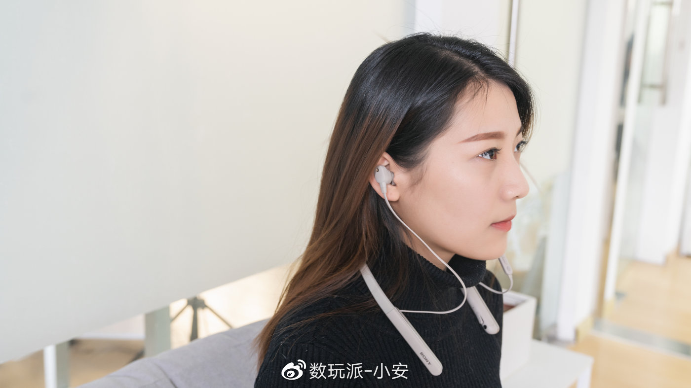 绱㈠凹闄嶅櫔鑰虫満1000xm2鍜屼笁浠g殑瀵规瘮,绱㈠凹鑰虫満wi1000xm2璇勬祴