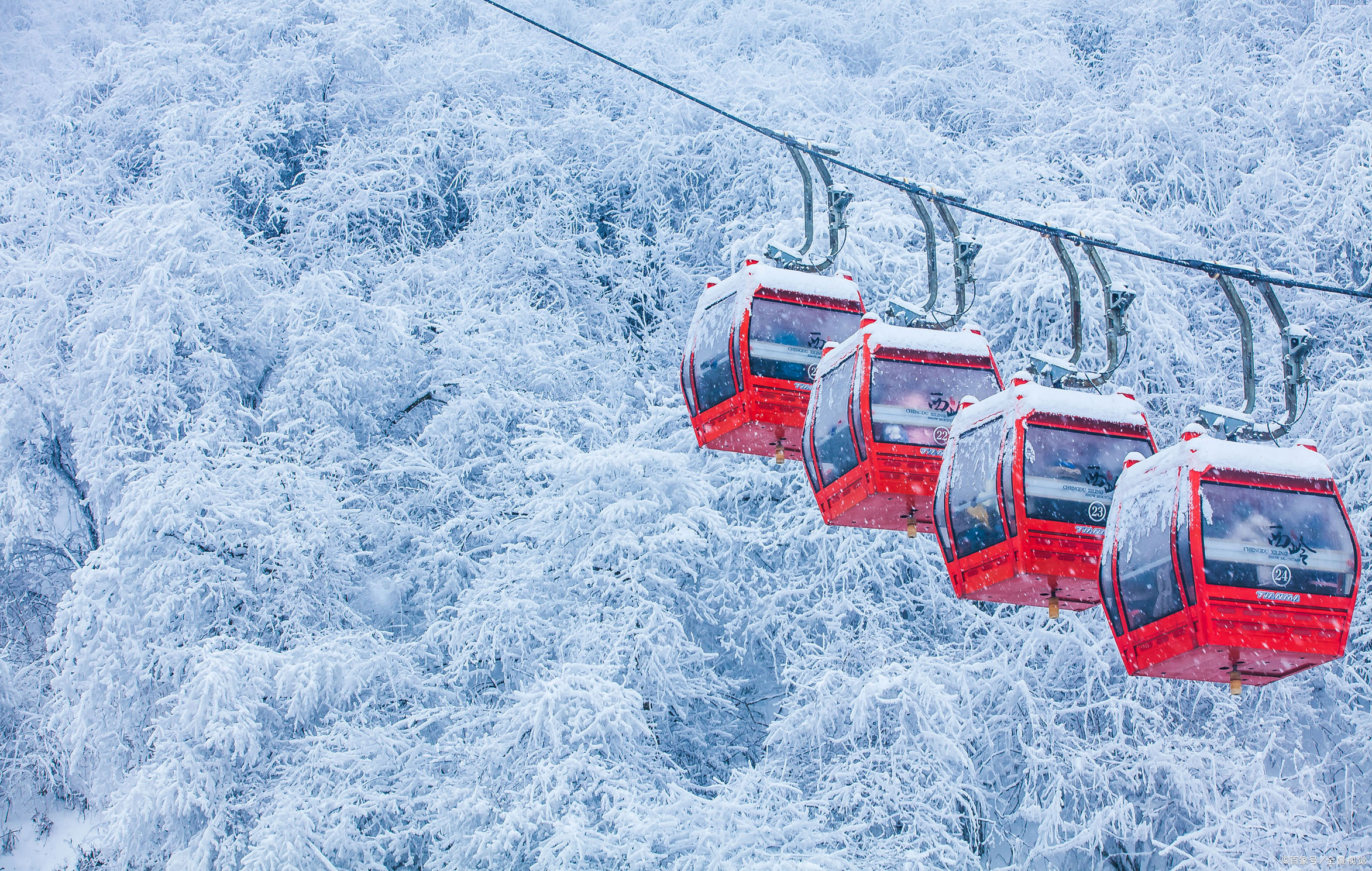 窗含西岭千秋雪，门泊东吴万里船/西岭雪山全攻略