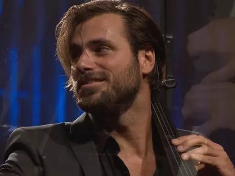 狂揽13项奥斯卡奖,狂揽欧洲多项大奖