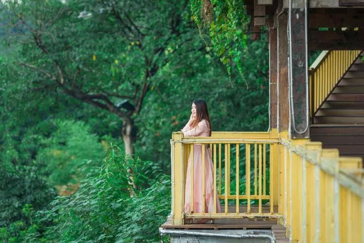 12月份机票攻略,11月适合去哪里机票便宜