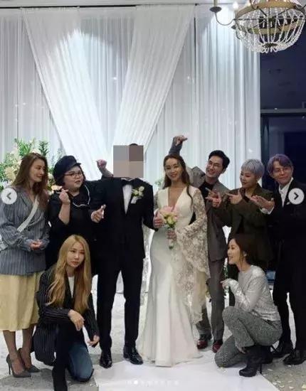 “二婚”嫁给年下足球教练！她以毒舌出圈，却撑起女团舞半边天