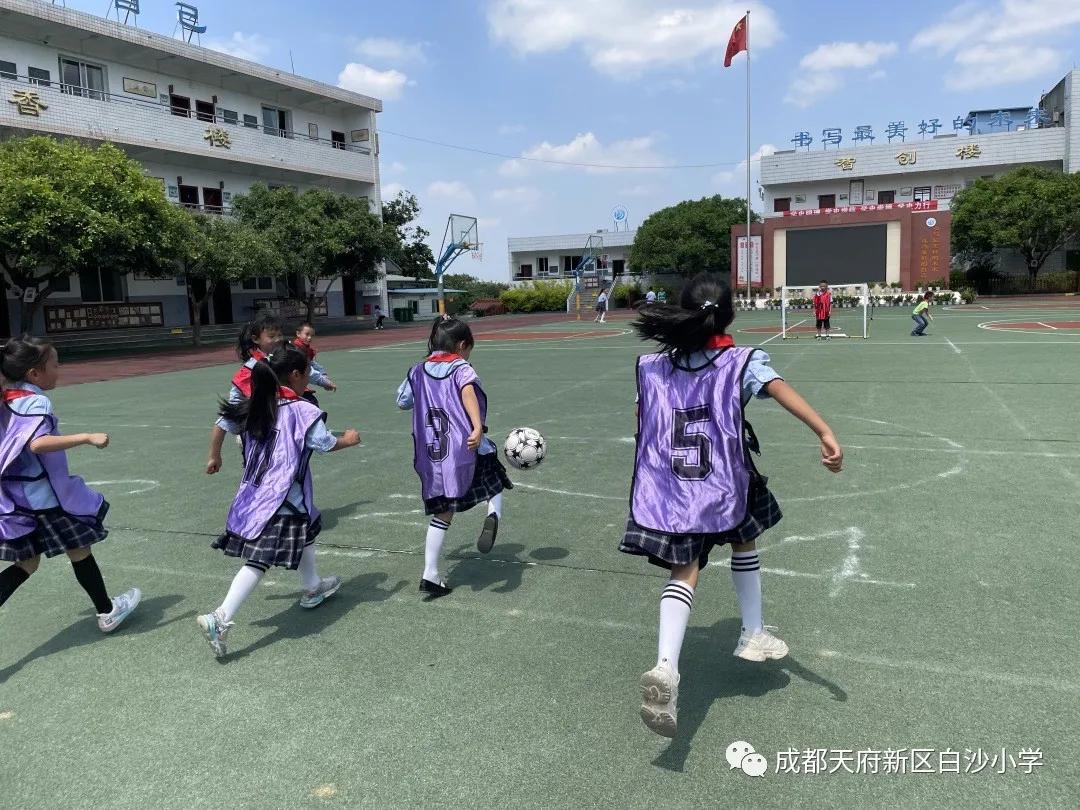 足球联赛暨校园足球,足球转动梦想