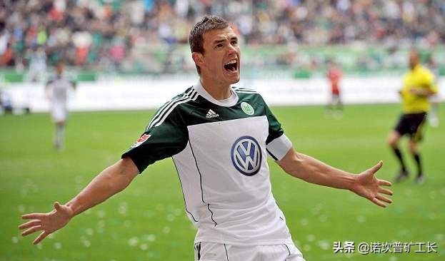 足坛80后十大中锋历史地位排名,足坛十大传奇冲击力强的中锋