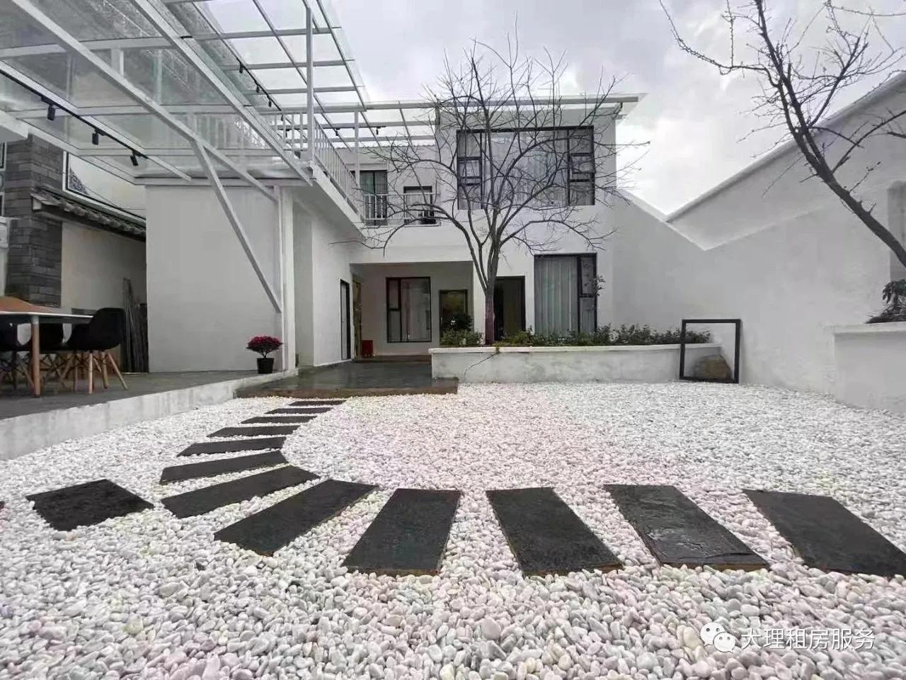 大理古城南门文献路客栈,大理古城南门文献路