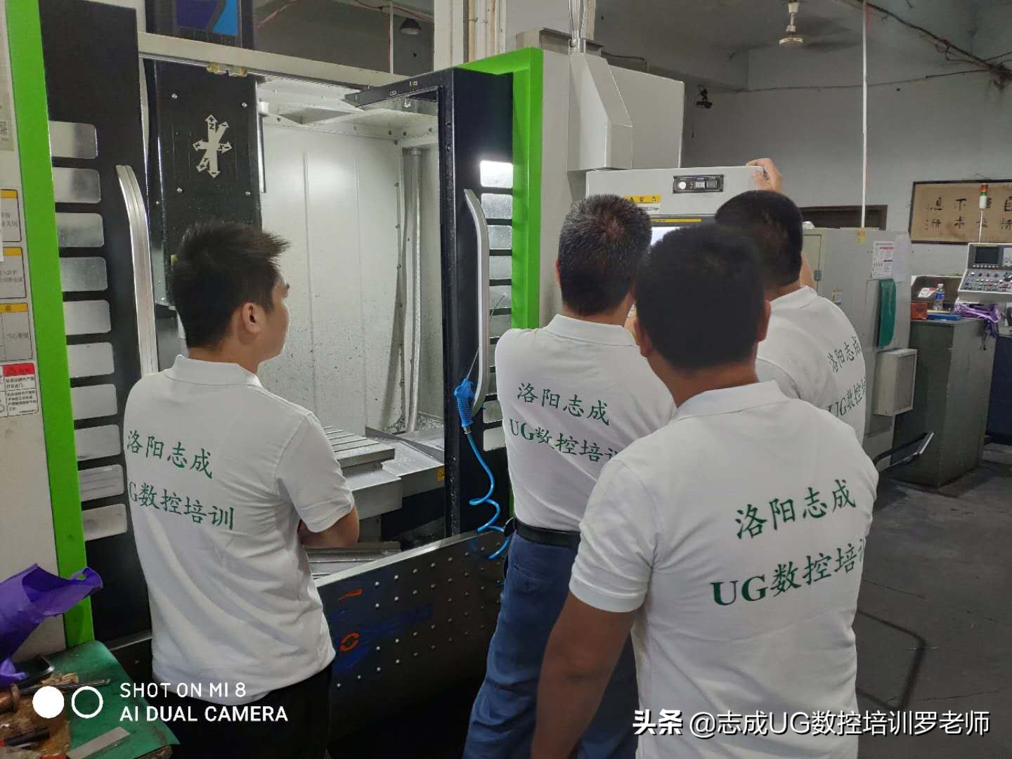 卧式加工中心加工视频,加工中心的加工范围